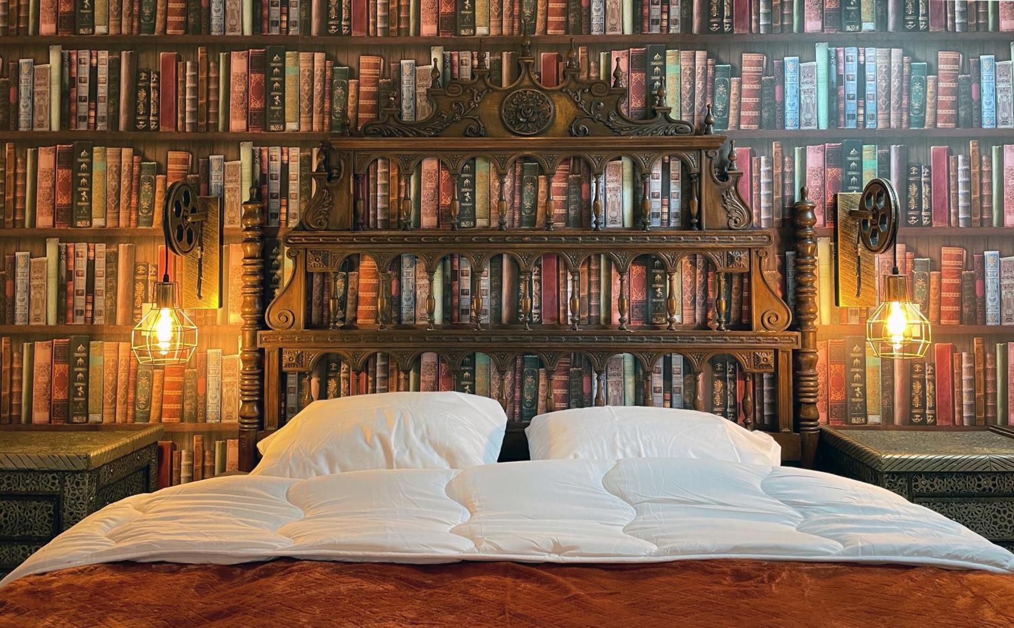 Impasse Des Mysteres - La Maison Des Sorciers Lehon/Dinan Extérieur photo